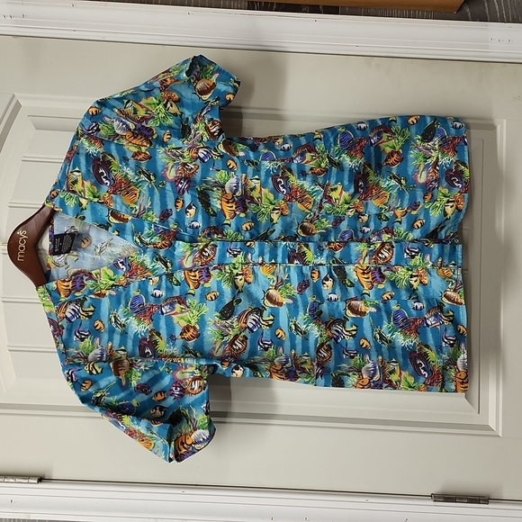 Gator of Florida tropical fish nurses scrub size small - Picture 1 of 5